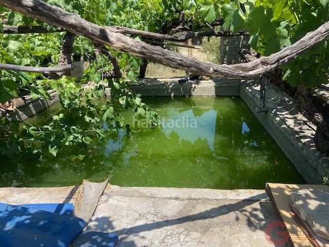 Foto 0acdf48c-79e6-440a-a7a8-23e74c2345ed. Masia a Comares