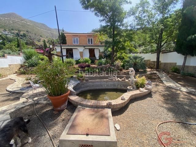 Foto 28564a91-4f78-45b8-b97a-3a489a8ed2ad. Xalet amb aparcament piscina a Cómpeta