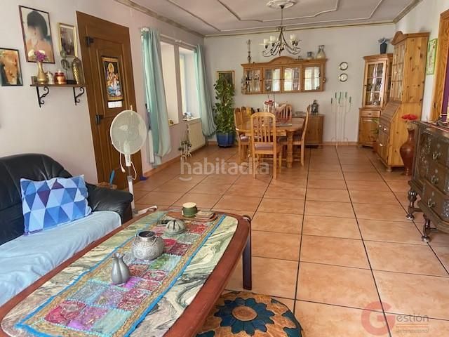 Foto 601d62ce-5660-4e59-8e04-0f098593326c. Xalet amb aparcament piscina a Cómpeta