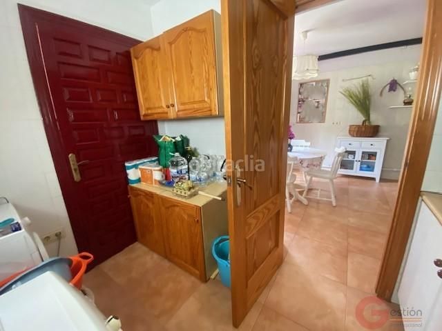 Foto b4ea7f9b-b601-4ae6-bb90-074facdf4a81. Xalet amb aparcament piscina a Cómpeta