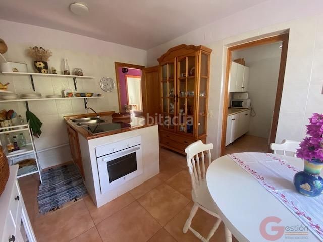 Foto f5c69930-3e8c-4b9b-980d-cfe8bab549dd. Xalet amb aparcament piscina a Cómpeta