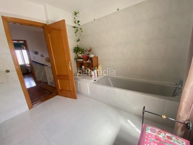 Foto f615ee04-ea9c-4aec-8700-2068df4d9759. Xalet amb aparcament piscina a Cómpeta