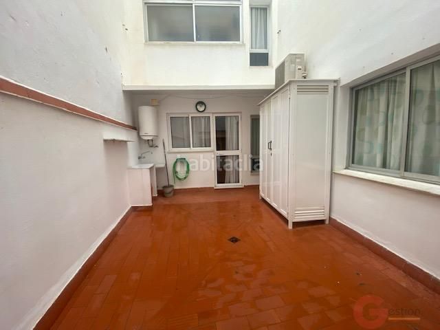 Foto 44968343-1d99-4cf3-8867-ed38bbbe22a1. Pis a Centro Torre del Mar