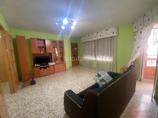 Foto 64ded31b-91b9-4868-9732-13a299e7a482. Pis a Centro Torre del Mar