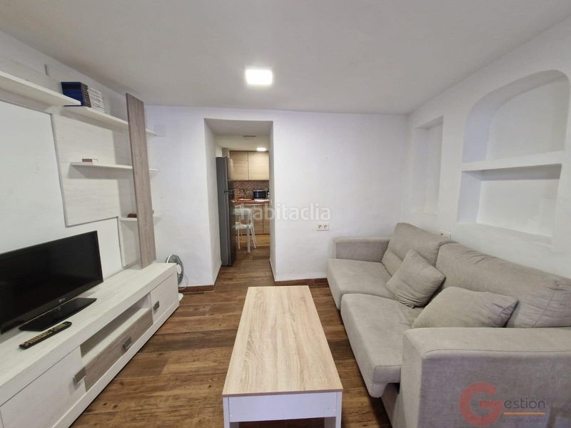 Foto 821935ee-f5c1-4d5f-873f-e1e397bba942. Casa a Centro Salobreña