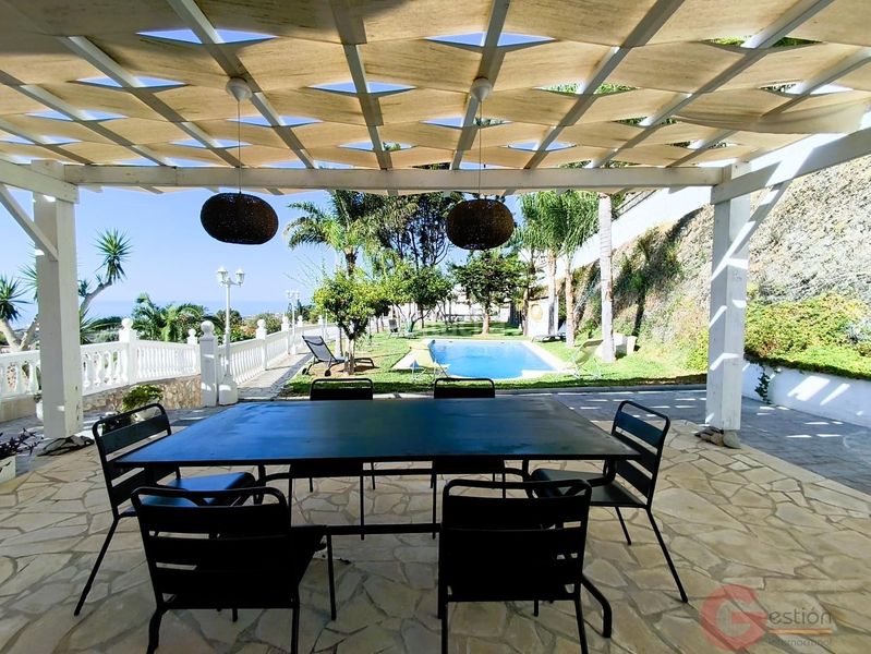 Foto 47e7641b-051b-40d1-8583-5fa5fe22ffd2. Xalet amb aparcament piscina a Motril ciudad Motril