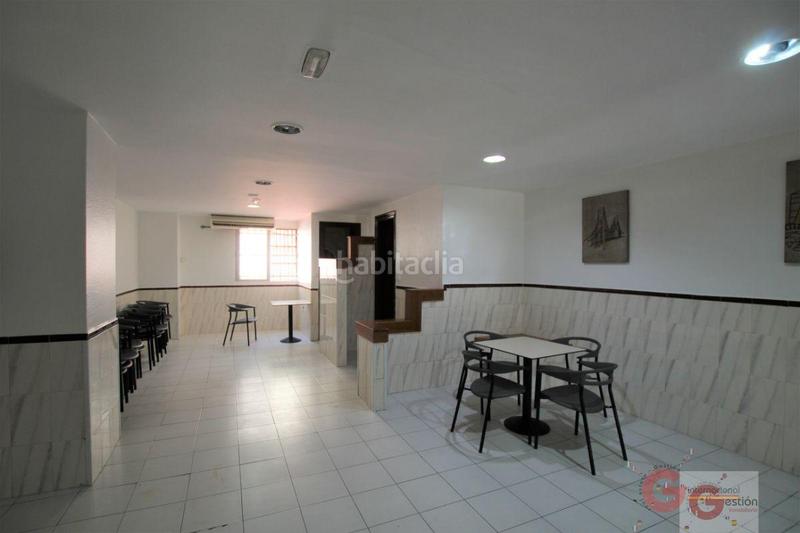Foto ebc8e4d5-f1cf-4e64-8071-3c5ad83f9405. Local comercial local en Motril ciudad Motril