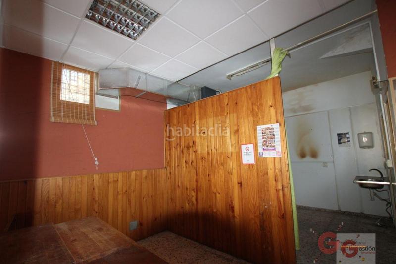 Foto a8b3afe6-d45e-4b19-9f47-6e22e9e1189b. Local comercial local en Motril ciudad Motril