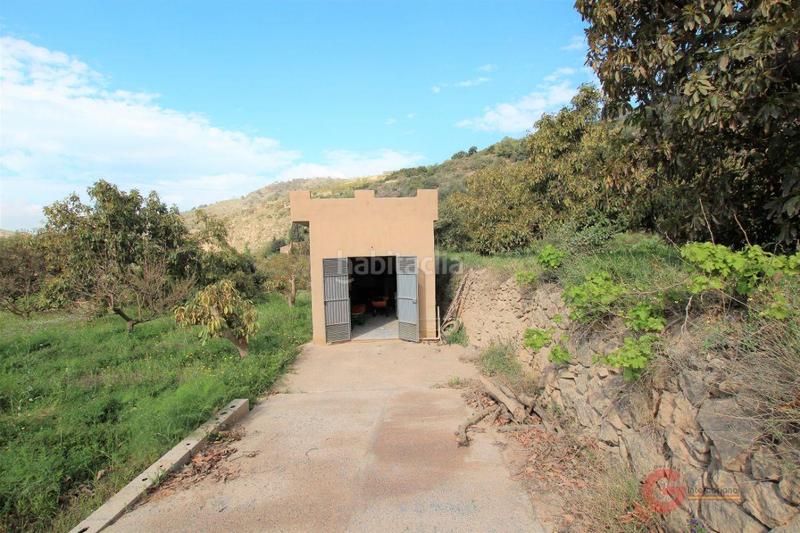 Foto b9cad34f-a07e-4c45-a7cc-0ff3e4f3edeb. Terreno residencial terreno en Vélez de Benaudalla