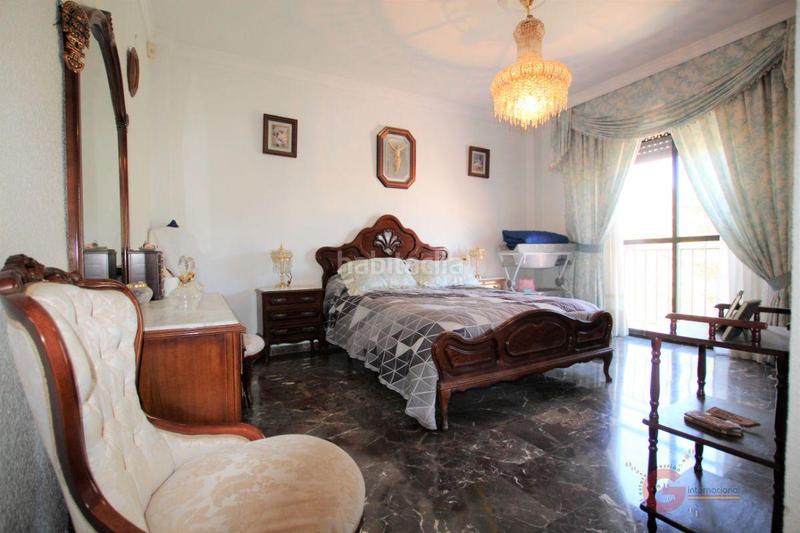Foto 591fb45b-92de-4d6a-9b6c-b16c0a38b72a. Chalet  en Motril ciudad Motril