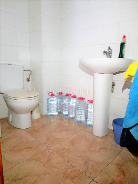 Foto b4957352-d139-4918-ab43-bf77cd097f44. Local comercial local en Motril ciudad Motril