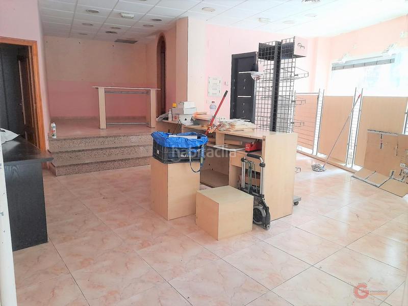 Foto c91886c0-4468-4ad2-8feb-6ae5b798f676. Local comercial local en Motril ciudad Motril