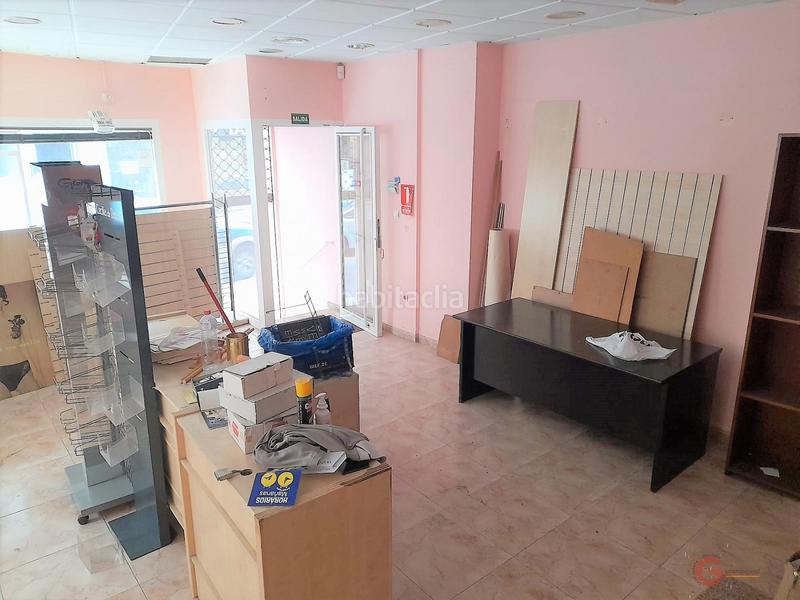 Foto de15d8a6-fb50-4283-81bd-c463d06c3182. Local comercial local en Motril ciudad Motril