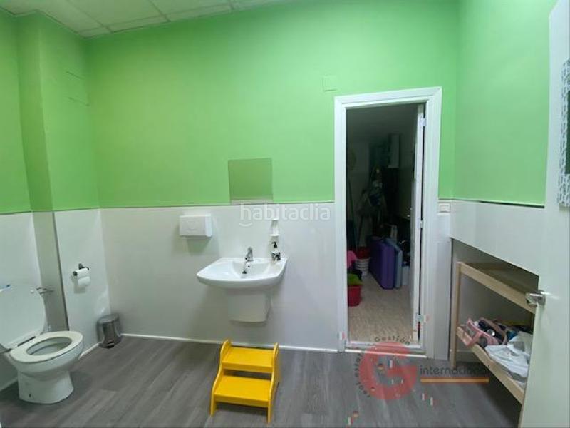 Foto 9a3b50a6-c51d-4aa1-8e1d-2540792428cc. Local comercial local en Almuñecar centro Almuñécar