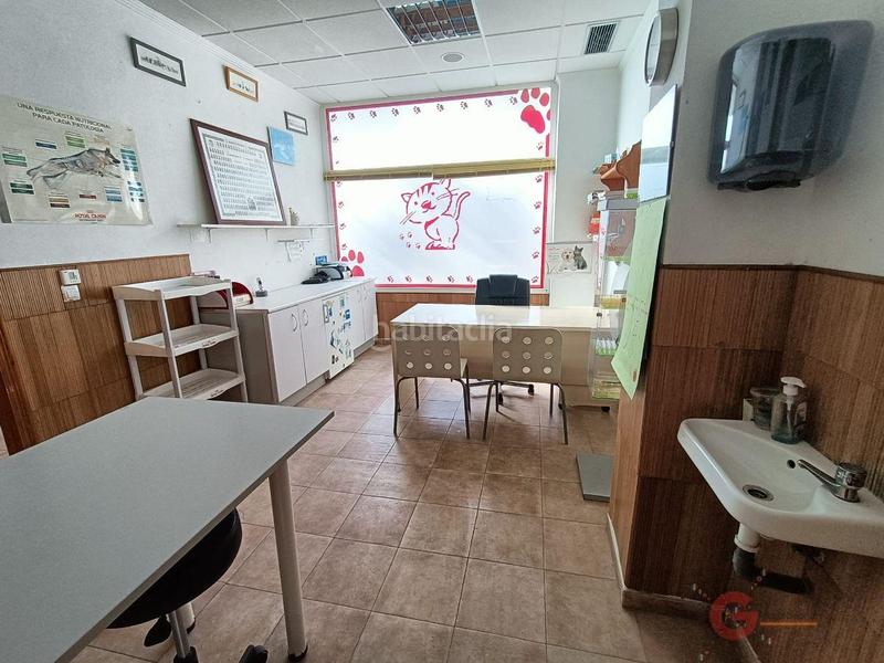 Foto cb61559a-7940-48bf-97f6-532c505d1428. Local comercial local en Centro Salobreña