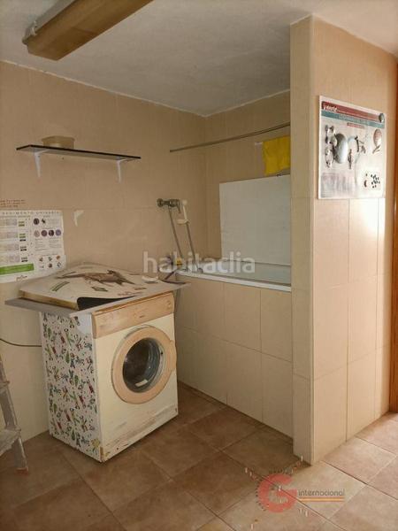 Foto f32dc382-9621-4fd8-adbd-d598ed628df4. Local comercial local en Centro Salobreña