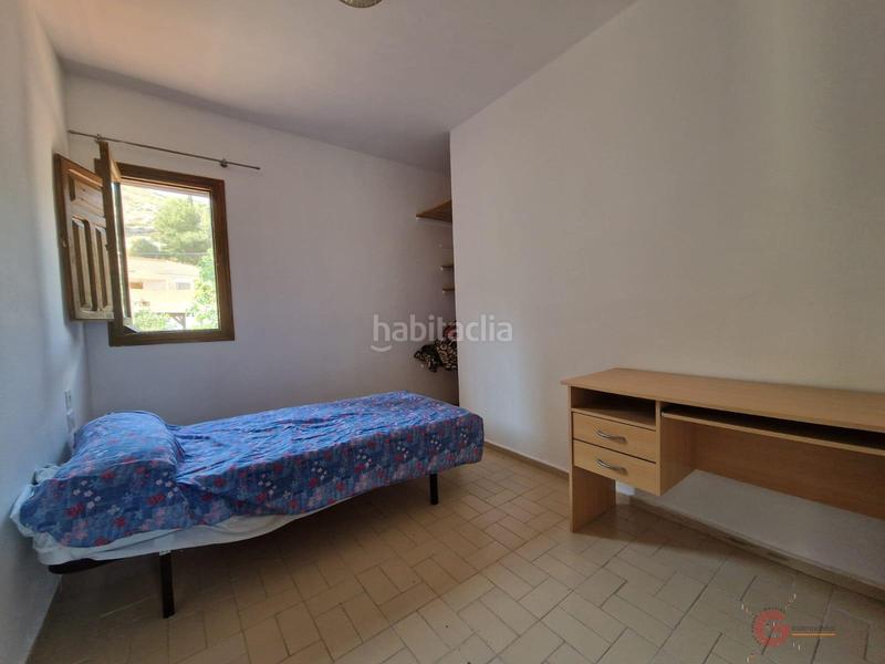 Foto b4251798-ebfd-450b-9a3d-227f3302084f. Chalet  en Órgiva