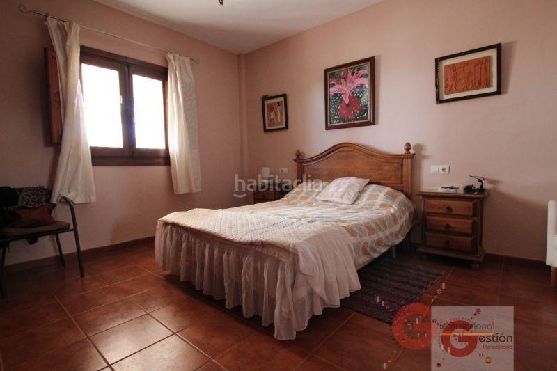 Foto c21d6d27-d917-4f9a-a4e6-ca1db6f30ad7. Chalet villa en Molvízar