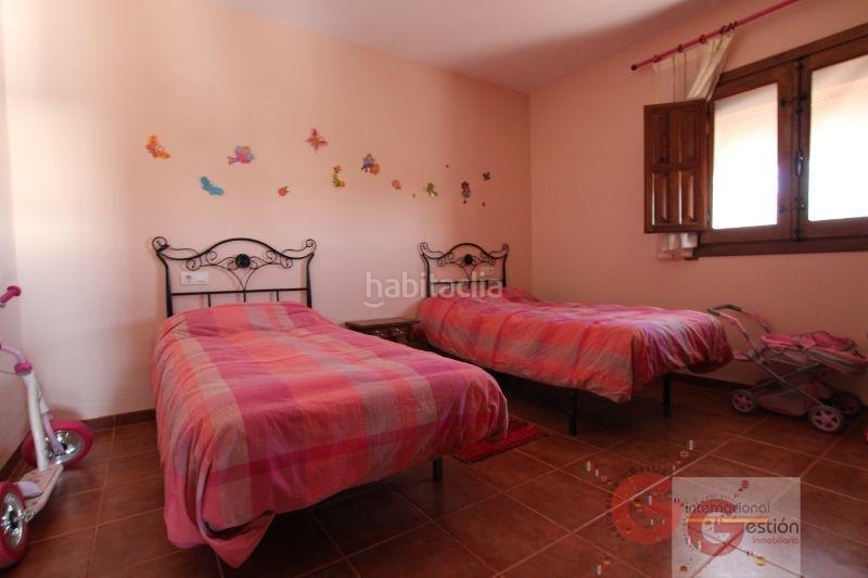 Foto eba9b68f-615e-466d-a538-fdd7c71e1708. Chalet villa en Molvízar