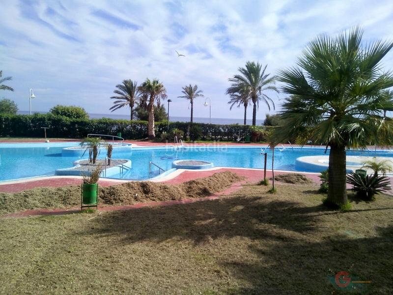 Foto 2a36f8a7-aea7-4cd9-a47c-4e552a537559. Piso  en Castell de Ferro