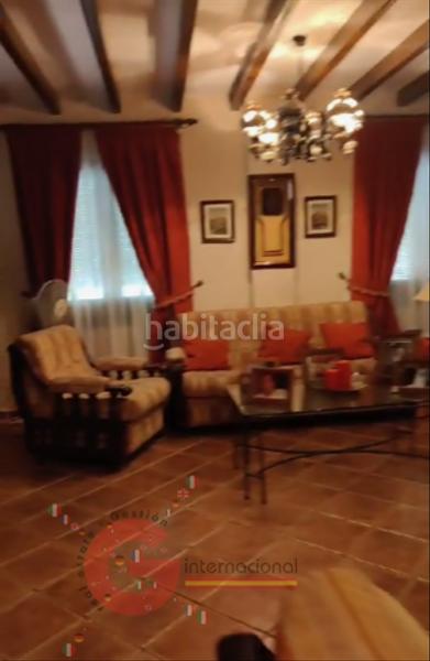 Foto 0fcfd692-71f0-4e4a-bd43-028a6e21462e. Chalet  en Montilla