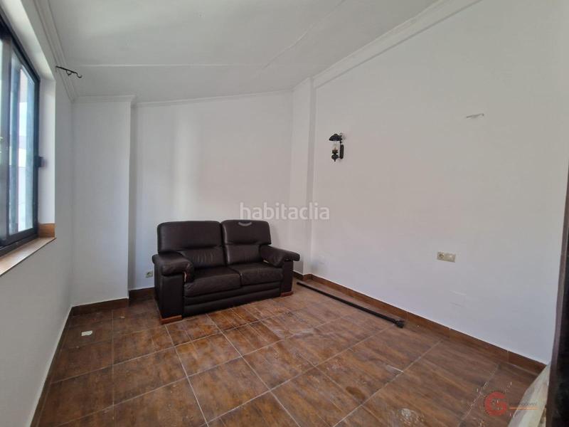Foto cb2298c4-ec47-466f-a8a3-2e219b3e56ba. Casa  en Centro Salobreña