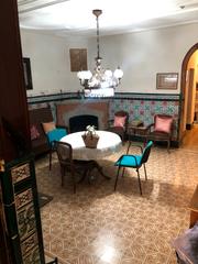 Casa adossada  Carrer de sant pere. ¡oportunidad única en el corazón del pueblo! vive donde siempre