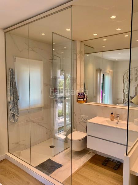 Foto 700be7b6-d8ac-4bc3-9884-bce89b4b16d9. Rent chalet with heating in La Pineda Castelldefels