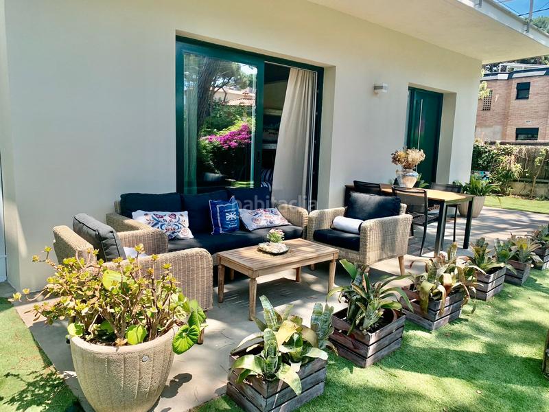 Foto fe120f06-a8d4-4ac8-a52a-80046dbbaecf. Rent chalet with heating in La Pineda Castelldefels