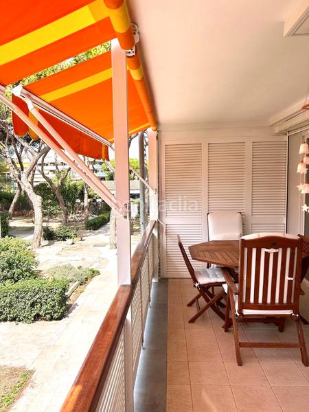 Foto b651b99c-f263-43ad-b8d8-556ecbe62f89. Rent apartment with heating parking pool in Gava Mar Gavà