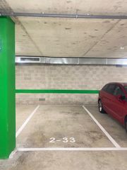 Miete Autoparkplatz in Passatge pare claret 24. Parking en alquiler