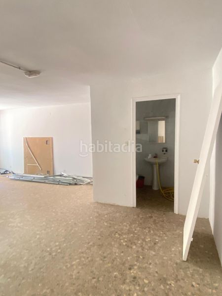 Foto 08714309-b34c-4508-9eee-c47f2b0f3993. Local comercial a Can Tintorer-Can Tries Gavà