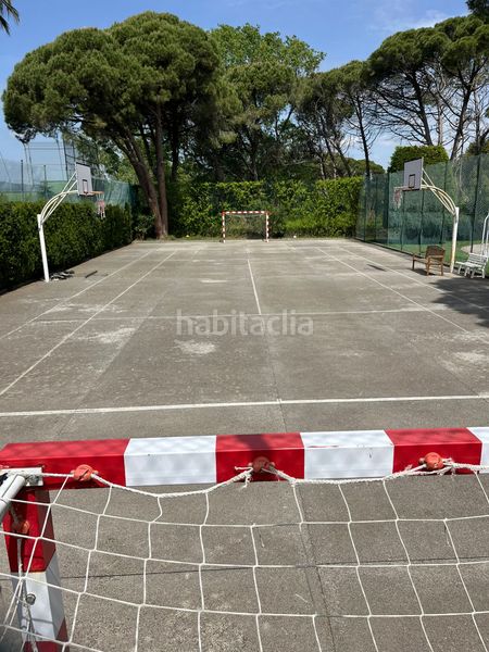 Foto 91d6fc8e-07fc-473d-bd8c-930459ed2321. Apartament amb calefacció piscina a Gava Mar Gavà
