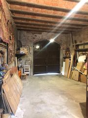 Casa a Centre-Estació. ¡oportunidad única en el corazón del pueblo! vive donde siempre