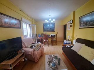 Location Appartement  Calle de los celtas cortos. Se alquila piso junto a la plaza del carmen.