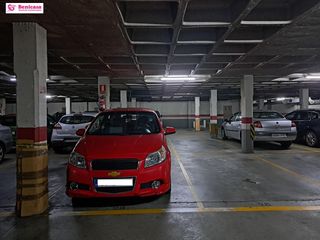 Autoparkplatz  Calle argales