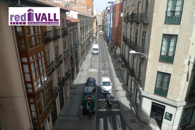 Foto 8cdbf34a-56a5-4b19-b48b-4a8abfdc2449. Pis amb calefacció aparcament a Centro Valladolid