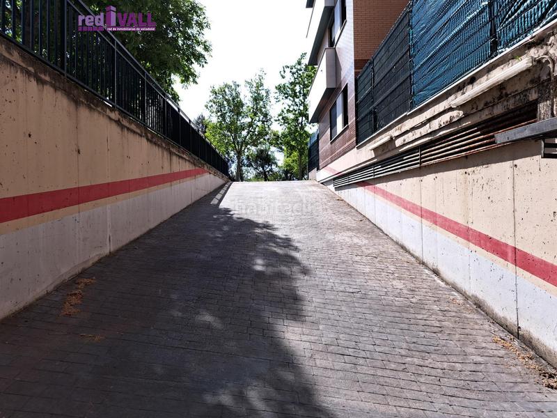 Foto e381fbb9-a956-49e5-ae1e-d58aae5fd438. Posto auto in Hospital Nuevo Valladolid