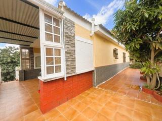 Chalet in Fuente Alegre - El Chaparral - Los Morales. Chalet independiente en puerto de la torre