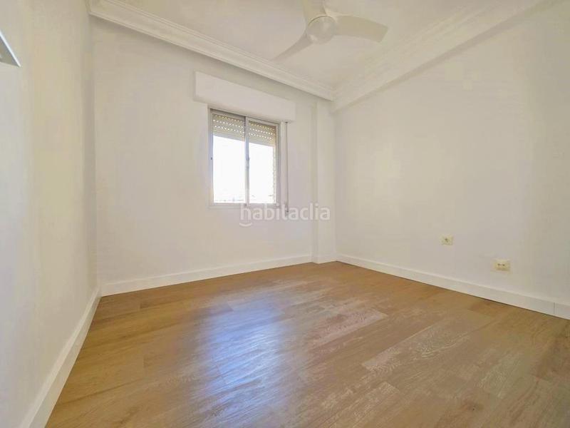 Foto 3693113d-9115-48f1-b092-5f47f9739e73. Appartamento in Parque Ayala - Jardín de la Abadía - Huelín Málaga