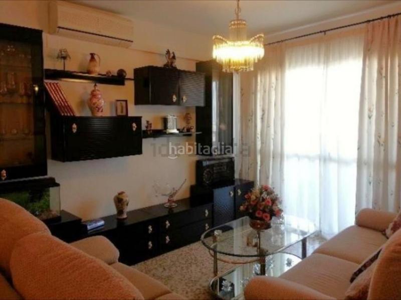 Foto f9b74ad4-133e-44fc-8a34-1fed7d2c71df. Alquiler piso  en alquiler en Santa Cristina - San Rafael Málaga