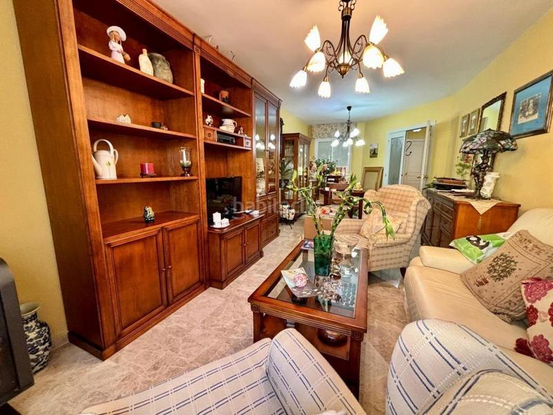 Foto 08ac7500-1658-4cc2-8f23-7fe9f5e02cca. Miete reihenhaus mit parking pool in El Consul - Ciudad Universitaria - El Romeral Málaga