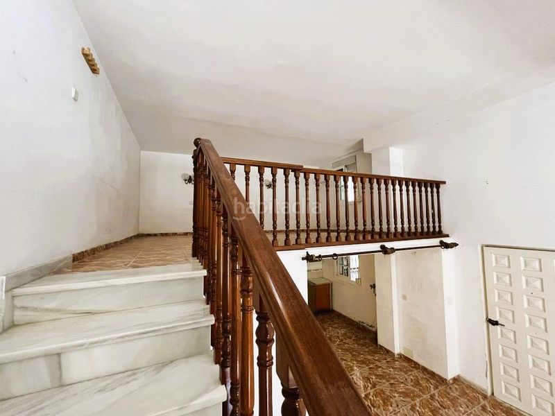 Foto d541e335-5dba-4d46-ae22-ac9edd115a10. Casa con parcheggio in El Ejido Málaga