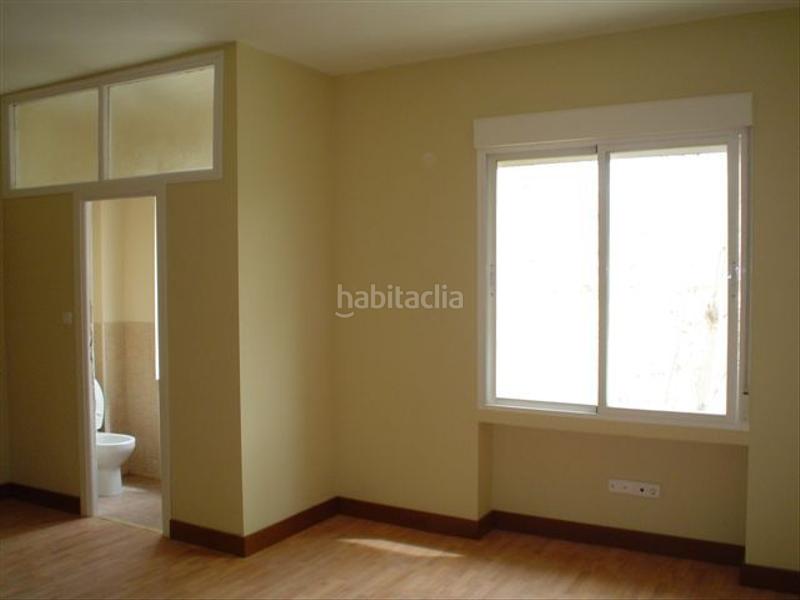 Foto 43be618a-9d42-4ec9-a385-da755caad6e7. Miete büro mit heizung in Legazpi Madrid