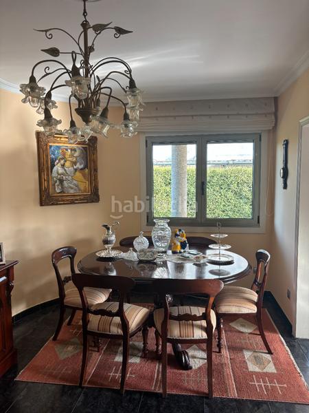 Foto 9bb66808-c557-4cc9-b5e9-a11317333548. Chalet  en venta en Campus Norte - San Caetano Santiago de Compostela