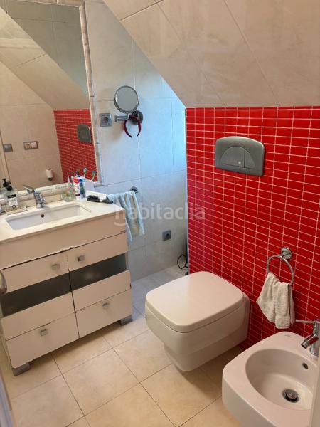 Foto c7601e75-b035-446a-a5db-1c735805b978. Chalet  en venta en Campus Norte - San Caetano Santiago de Compostela