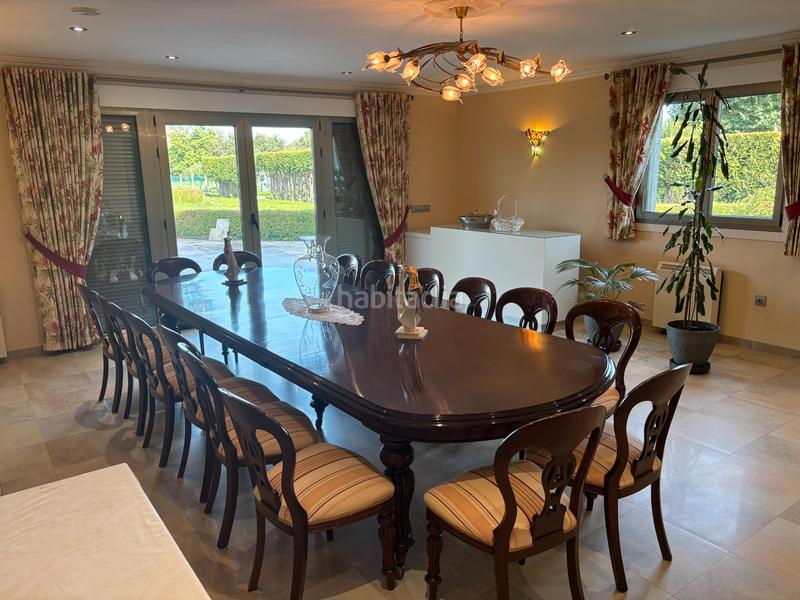 Foto e8085531-d937-47d9-a6a2-961c12f080f3. Chalet  en venta en Campus Norte - San Caetano Santiago de Compostela