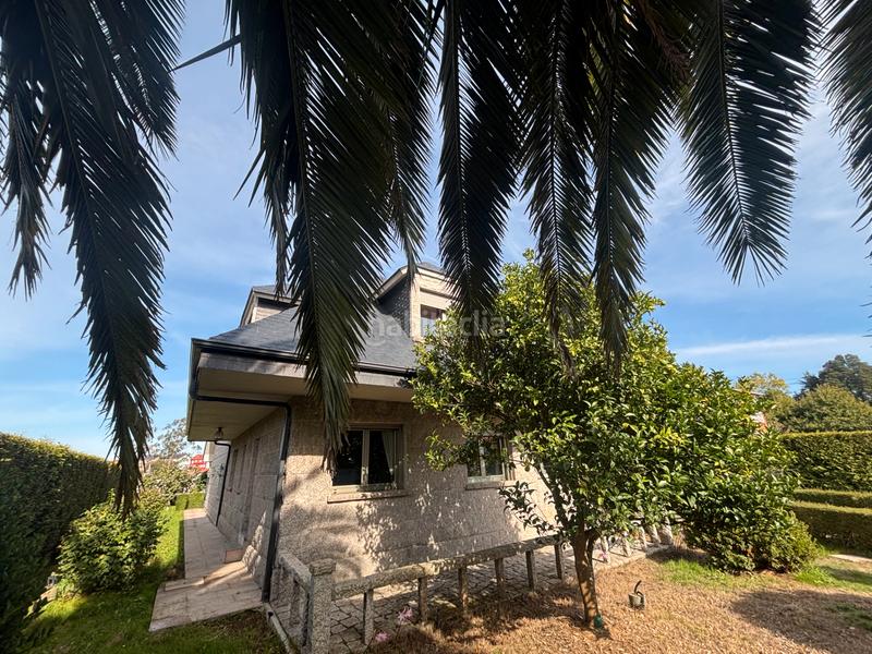 Foto f7dac93f-5803-4a26-94ed-7c09b31c28a1. Chalet  en venta en Campus Norte - San Caetano Santiago de Compostela
