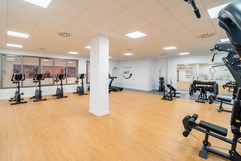 Foto e8a92e1d-cb57-4b08-9523-ee312dab8bf6. Pis 115m<sup>2</sup> a avenida de américa 5 a Centro Córdoba