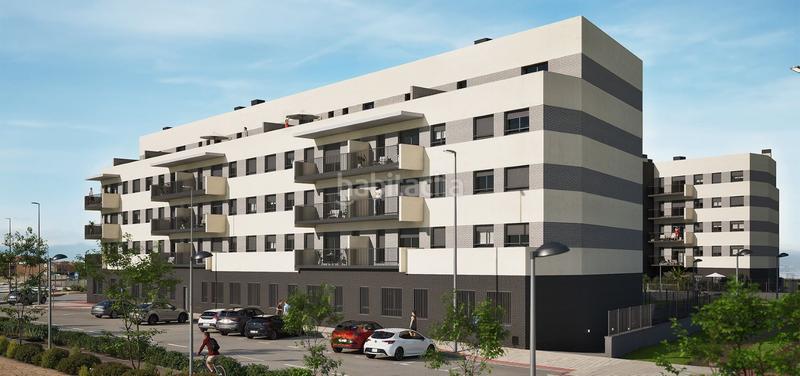 Foto 96ae70ca-8a2c-4d24-936e-baf0ac818674. Piso 113m<sup>2</sup> en avenida camino las fuentes 0 en Alovera